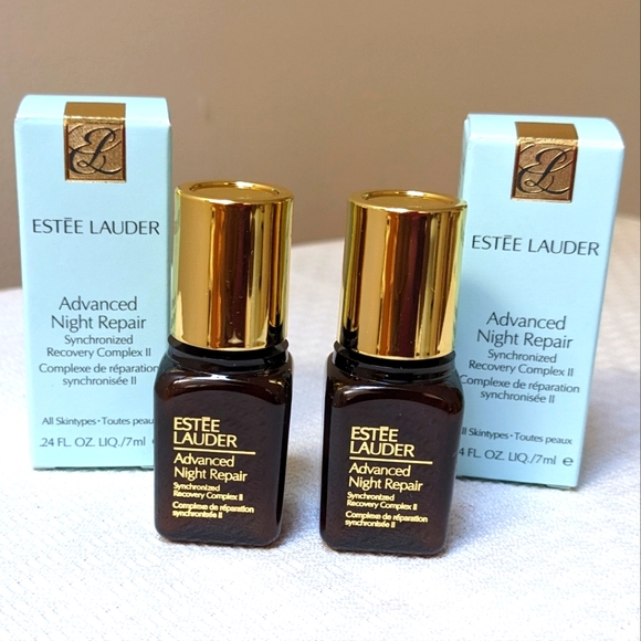 4 x 7 mL Bottles Estee Lauder Night Repair Serum - Picture 1 of 6